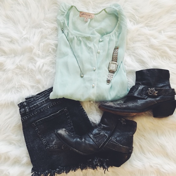 Philosophy Blouse - Picture 3 of 10